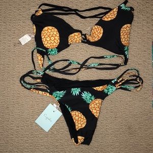 BRAND NEW NEVER WORN- Bathing Suit! 💋